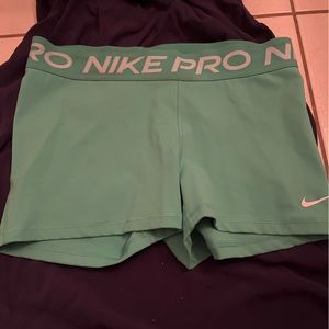 Nike spandex